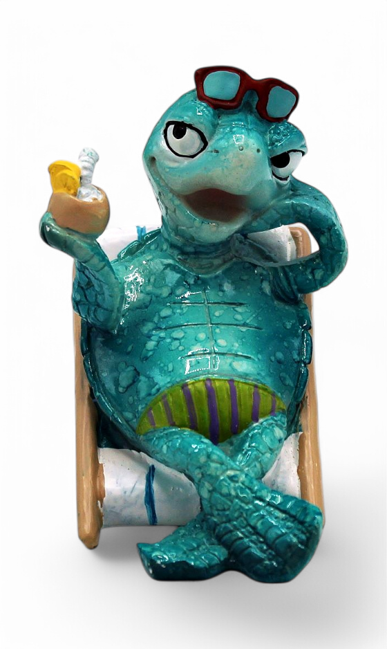 Figurine Tortue bleu Transat et Cocktail 
